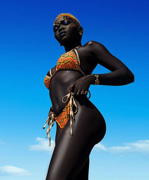 This South Sudanese Model Has The Darkest Beauty You Will Ever See 14 Pics