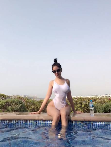 This Brazilian Model Is On A Mission For Kim Kardashian-Like Butt Or Death This Brazilian Model Is On A Mission For Kim Kardashian-Like Butt Or Death
