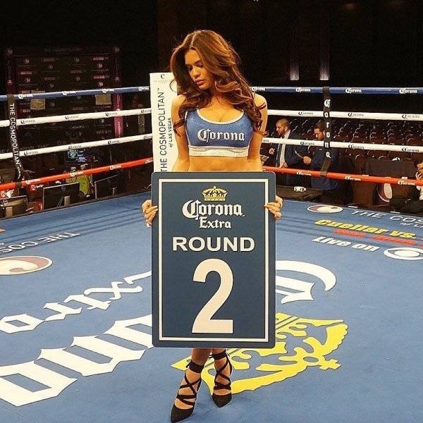 Mayweather Vs McGregor Fight Is Worth Watching Just Because Of These Ring Girls Mayweather Vs McGregor Fight Is Worth Watching Just Because Of These Ring Girls
