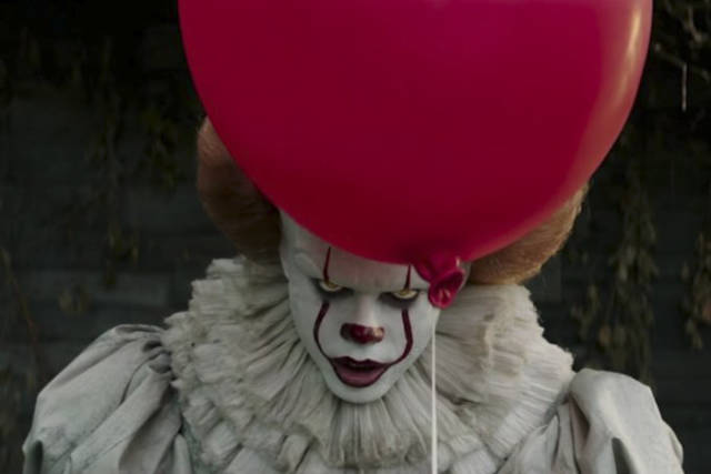 Sydney Is Full Of Red Balloons Tied To Sewer Gates. And Here’s Why Sydney Is Full Of Red Balloons Tied To Sewer Gates. And Here’s Why