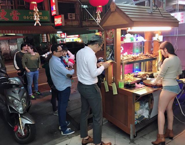 How To Make Your Street Shop The Most Popular In Town How To Make Your Street Shop The Most Popular In Town