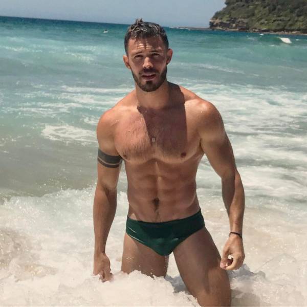 Who Said Only Girls Can Be Sexy?!