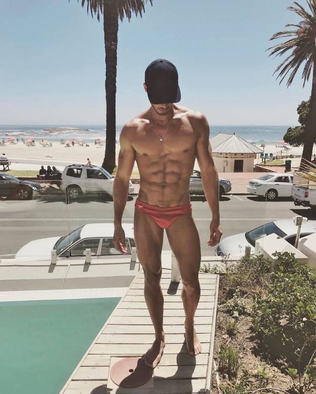 Who Said Only Girls Can Be Sexy?!