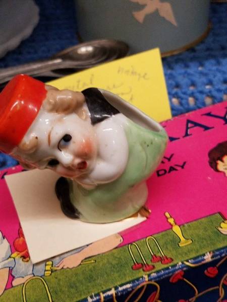 Thrift Shop Is A Hell Of A Terrifying Place To Go To