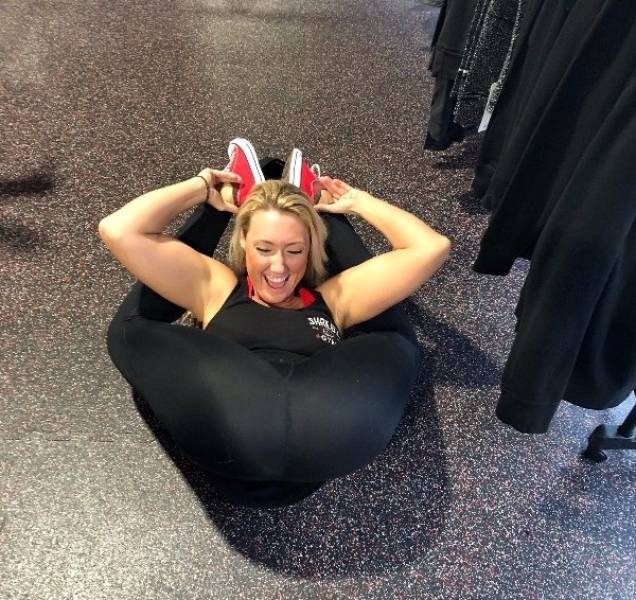 Why Are Goofy Girls So Great?!