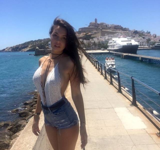 Shorts Always Have To Be This Short!