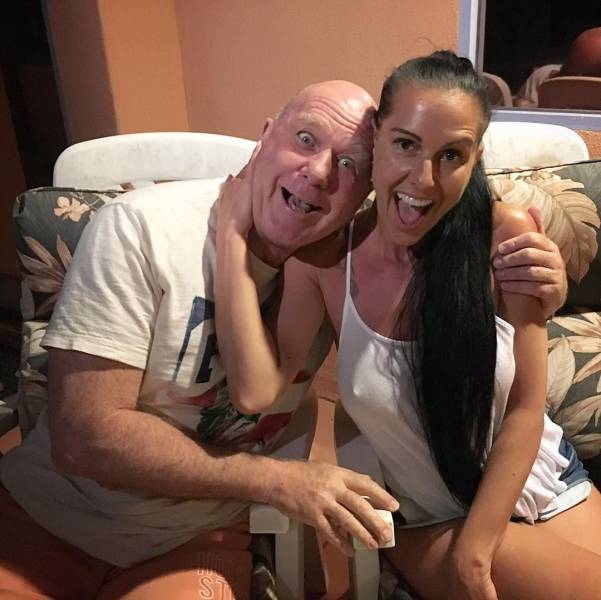 Here’s How A Porn Cameraman’s Job Looks Like