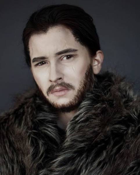 She’s Not Only A Great Makeup Artist, But Also A Fantastic Cosplayer