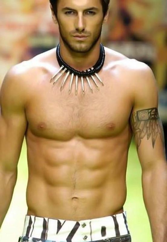 A little surprise for the ladies (49 pics) A little surprise for the ladies (49 pics)