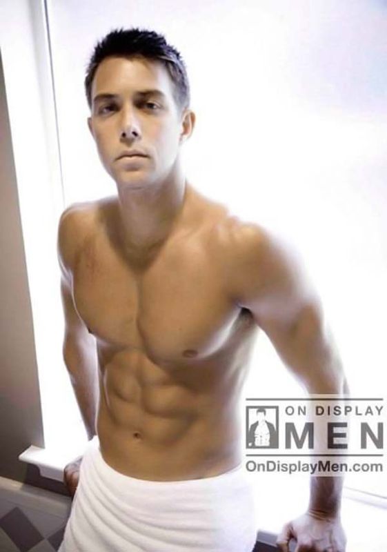 A little surprise for the ladies (49 pics) A little surprise for the ladies (49 pics)