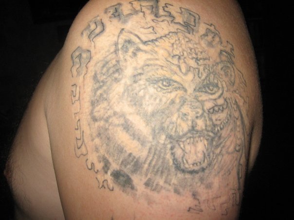 The best tattooer ever!! (32 pics)