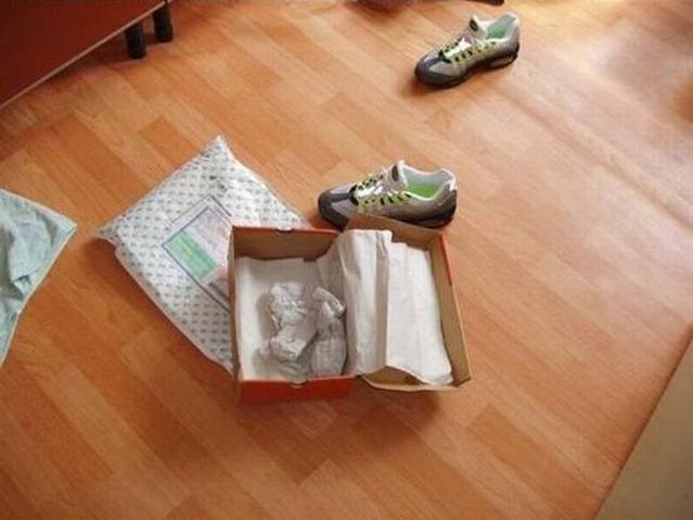How to know if it’s Chinese Nike sneakers (6 pics)