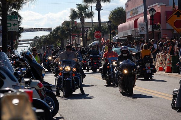 Bike week (61 pics)