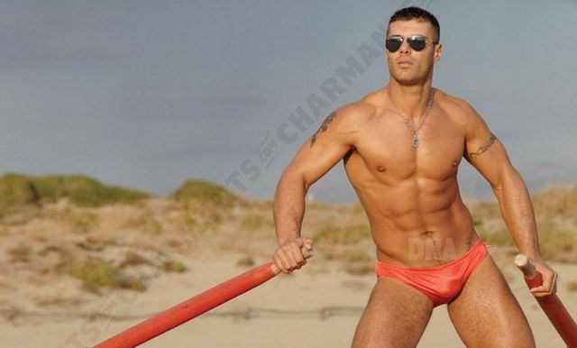 Sexy guys (60 pics)