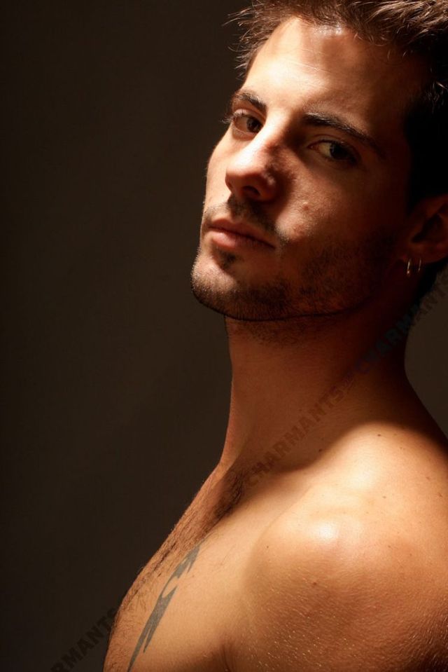 Sexy guys (60 pics)