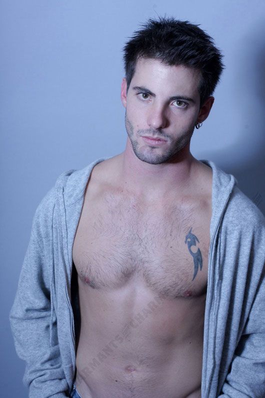 Sexy guys (60 pics)