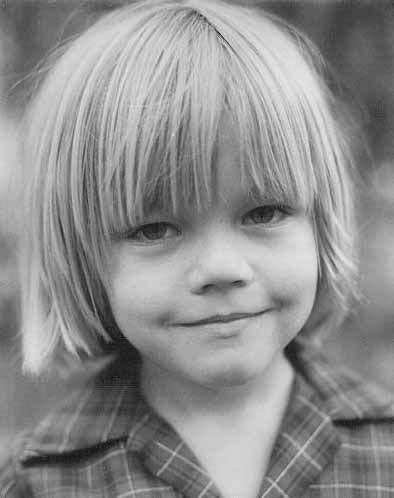 leonardo dicaprio young photos. leonardo dicaprio wallpaper