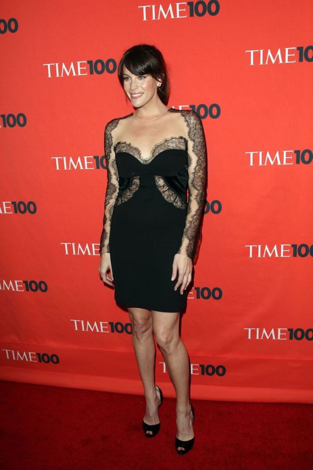 Liv Tyler influential and beautiful (6 pics)