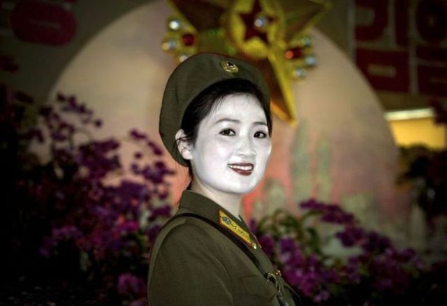 north korean army girls. 8 The army of North Korea (33