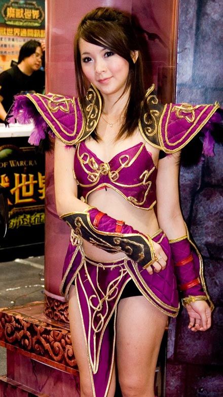 World Of Warcraft And Girls 15 Pics