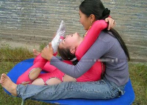 Future Chinese gymnasts (38 pics)