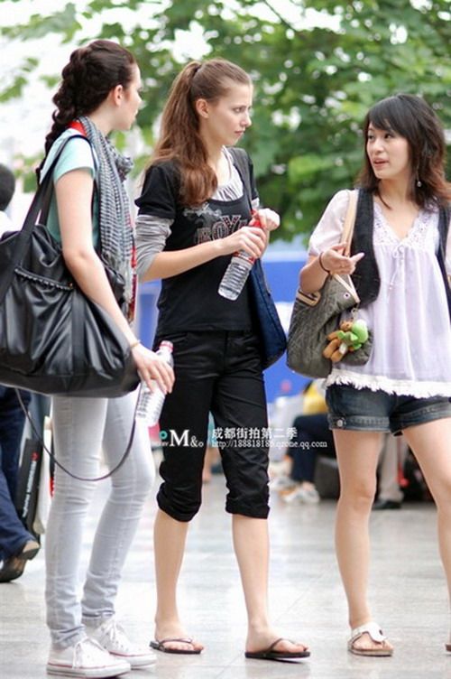 Some pretty Chinese girls (32 pics)