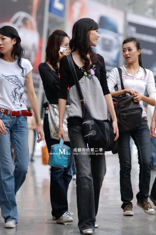 Some pretty Chinese girls (32 pics)