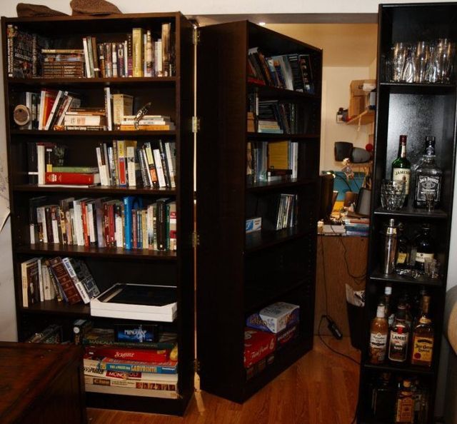 Bookcase Room