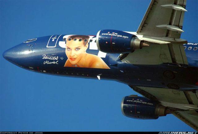 funny airplane. Cool paintings on airplanes