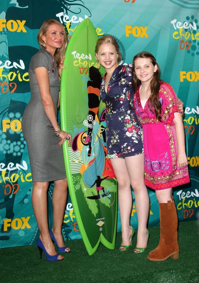 The best girls at 2009 Teen Choice Awards (25 pics)