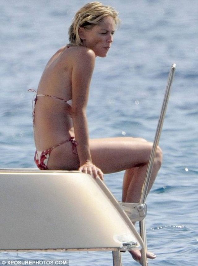 Sharon Stone in bikini on a yacht (5 pics)
