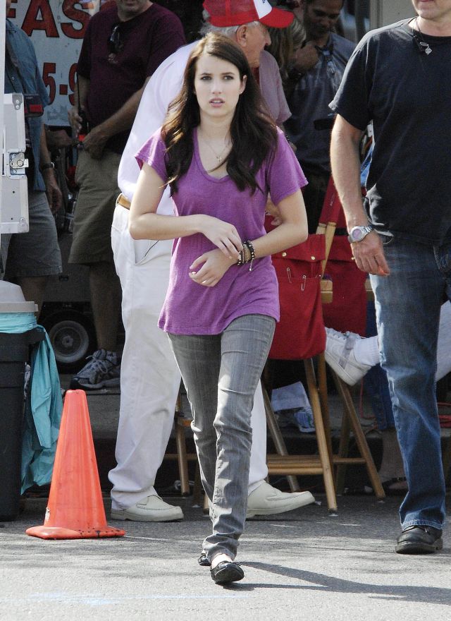 Emma Roberts (7 pics)