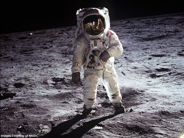 100+ portraits of the most iconic people throughout history (134 pics)