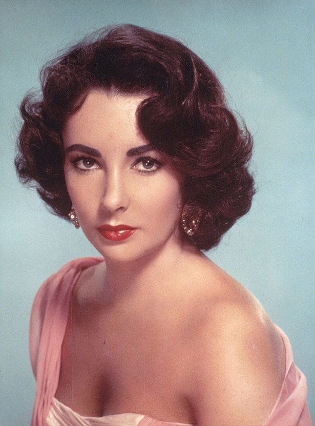 100+ portraits of the most iconic people throughout history (134 pics)