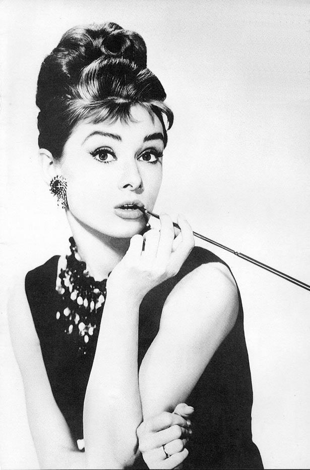 100+ portraits of the most iconic people throughout history (134 pics)