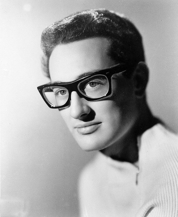 100+ portraits of the most iconic people throughout history (134 pics)