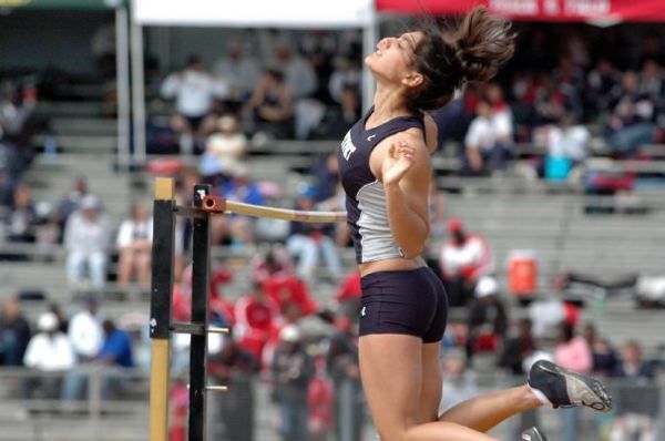 One of the hottest female athletes (33 pics)