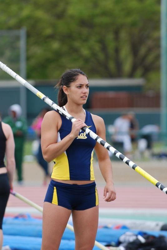One of the hottest female athletes (33 pics)