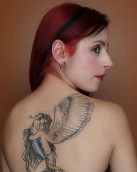 19 girls with tattoos they should have avoided to do (19 pics)