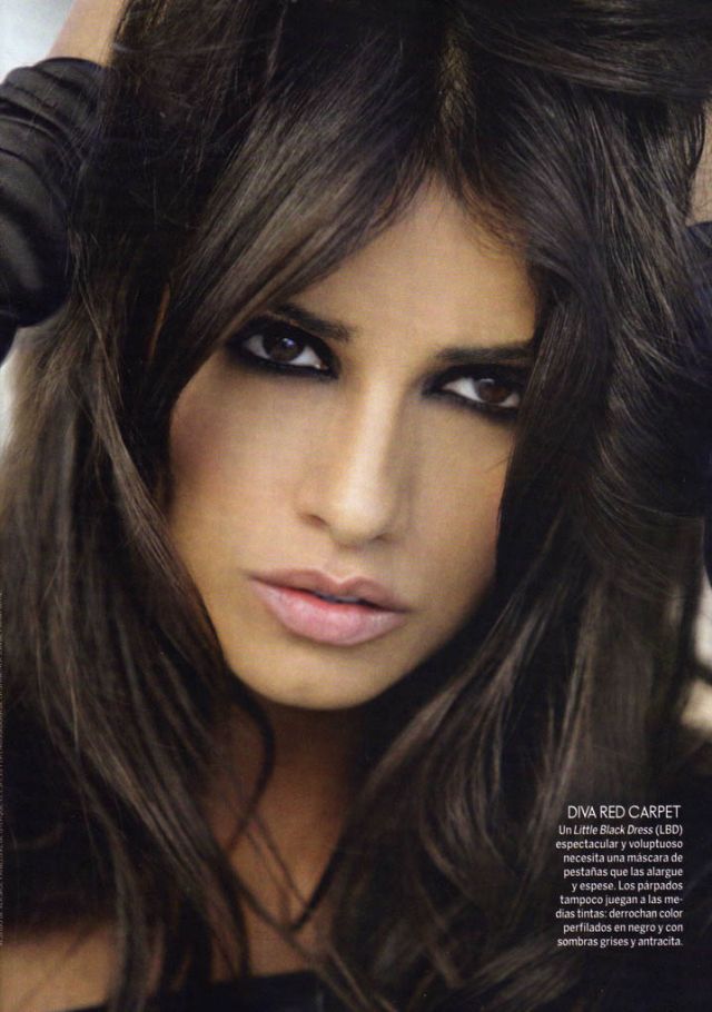 Smoking hot Monica Cruz (6 pics)