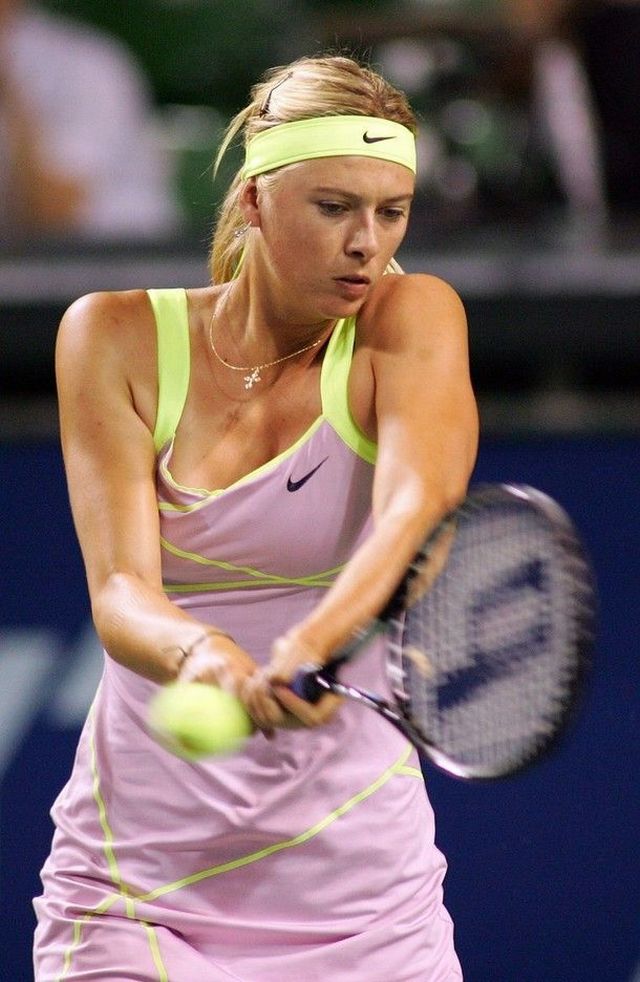 Great photo shoot of Maria Sharapova (15 pics)