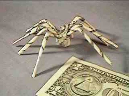 1 dollar bill spider. Dollar Bills DIY Spider (12
