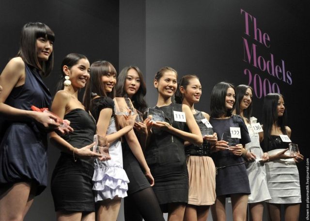 Asian Model Casting (10 pics)