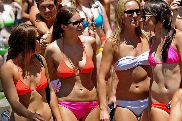 Sydney Swimwear Parade (23 pics)