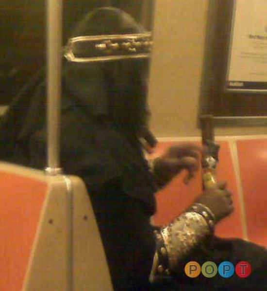 What You Can see in the Subway! (93 pics)