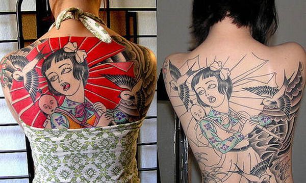 Compilation of Girls with Tattoos (51 pics)