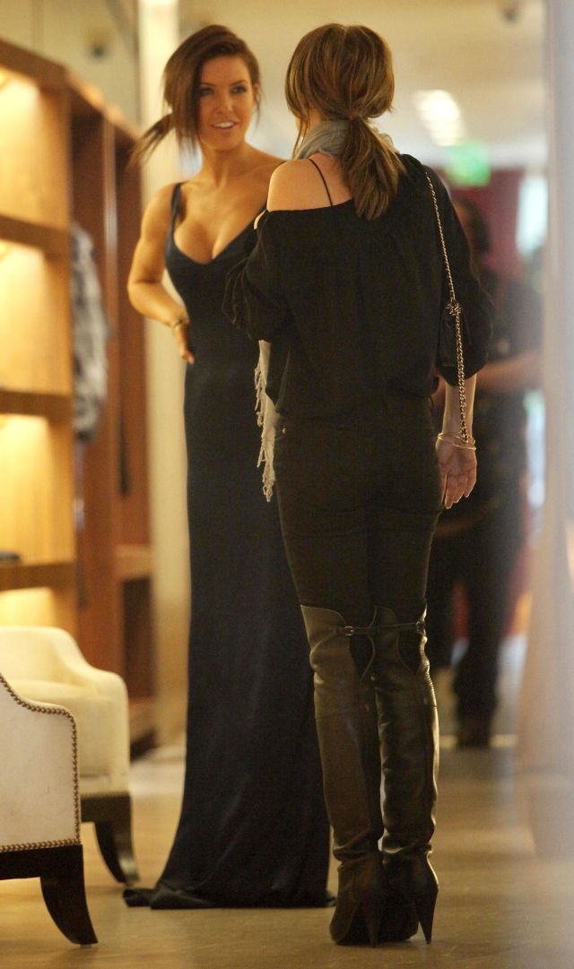 Audrina Patridge and Her Sweet Cleavage (5 pics)