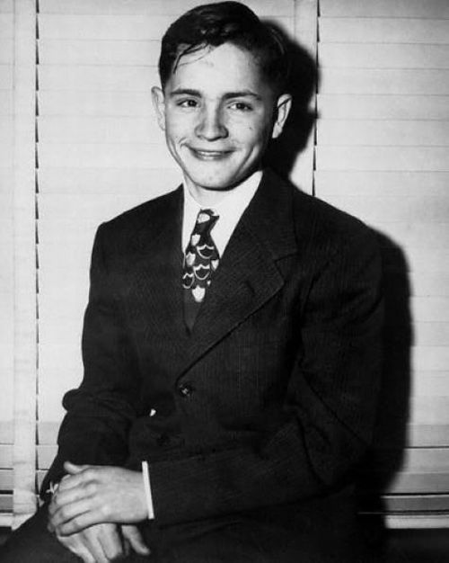 Rare Photographs of Celebrities (125 pics)