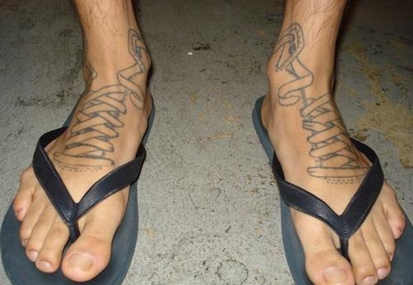 20 Strange Tattoos and Ugly body modifications 20 Weird Tattoos (39 pics)