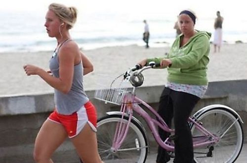 Faces Jealous Women Make (17 pics)